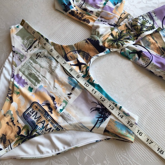 Royalty By MALUMA Women’s Size L One Piece Swimsuit Baiting Suit Welcome MIAMI - Picture 9 of 16